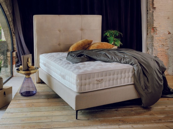 Materasso a molle insacchettate Dunlopillo Royal Arte Medium